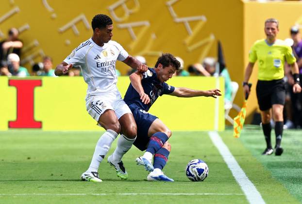 FIFA Club World Cup - Semi Final - Paris St Germain v Real Madrid