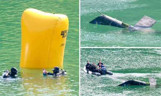 FOTO Specijalci u BiH izvlače helikopter koji je pao u jezero