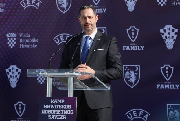 Svečano otvaranje gradilišta budućeg kampa Hrvatskog nogometnog saveza u Velikoj Gorici