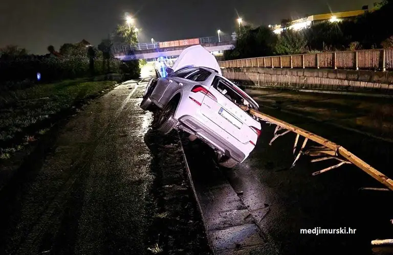 Prizori strave iz Čakovca: Sletio s ceste pa udario u metalnu ogradu. Na mjestu preminuo