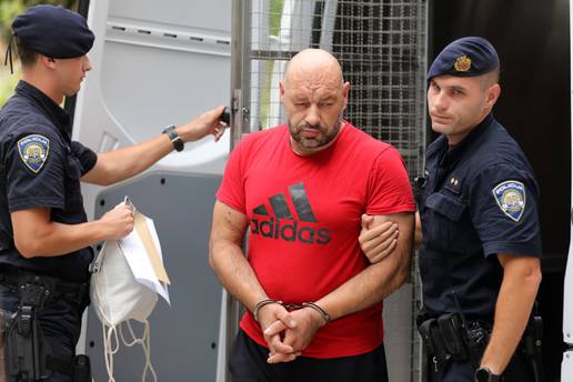 FOTO Ovo su osumnjičeni za brutalno premlaćivanje mladog Slovenca, policija ih je privela