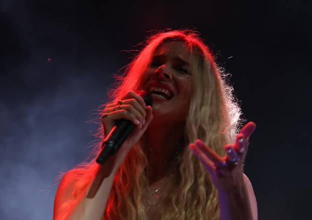 Šibenik: Joss Stone održala koncert na tvrðavi sv Mihovila