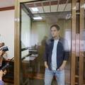 Ruski sud odlučio: Produljen istražni zatvor američkom novinaru Evanu Gershkovichu