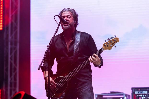 Pula: Parni valjak održao koncert u prepunoj Areni 