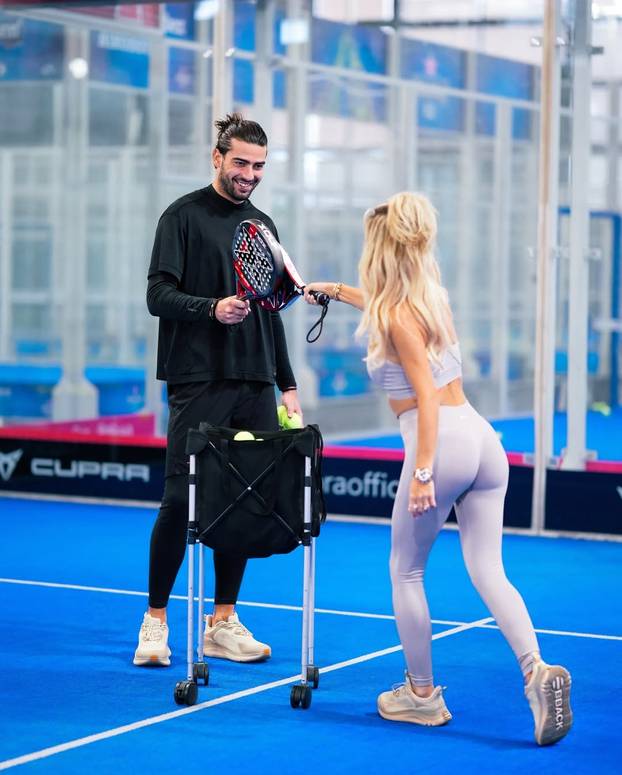 FOTO Malo se igrali, udarali po guzi... Pogledajte što su sve Šuput i Šime radili na terenu