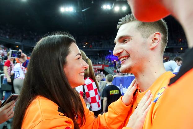 Zagreb: Slavlje rukometaša Hrvatske nakon pobjede nad Mađarskom i prolaska u polufinale Svjetskog prvenstva