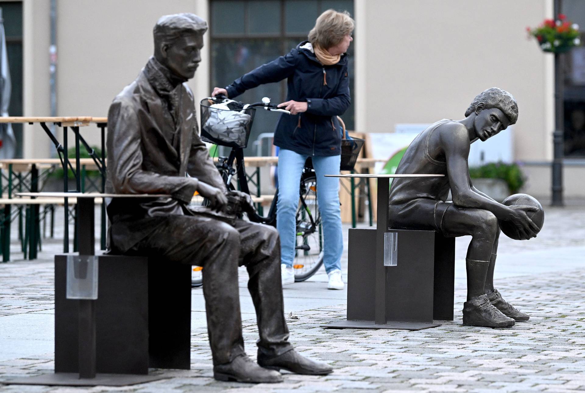Neuruppin: Hrvatska turistička zajednica postavila šest skulptura hrvatskih velikana