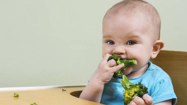 Dohrana: Manje će birati kad je brokula prva na meniju djeteta