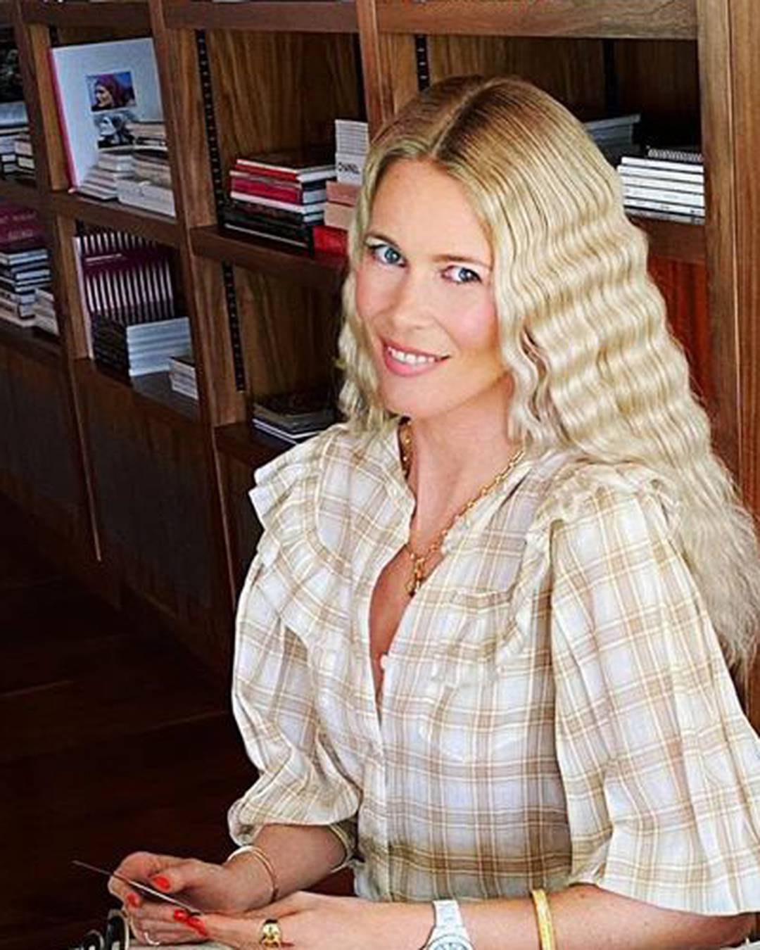 Claudia Schiffer proslavila 54. rođendan u bijelom bikiniju