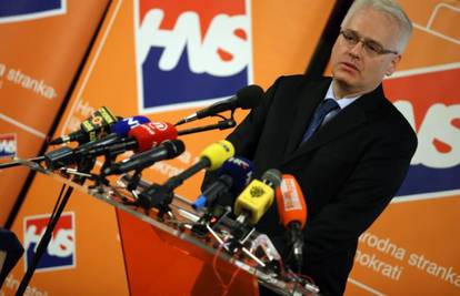 Josipović se zahvalio HNS-u: 'Hrvatska treba nove temelje'