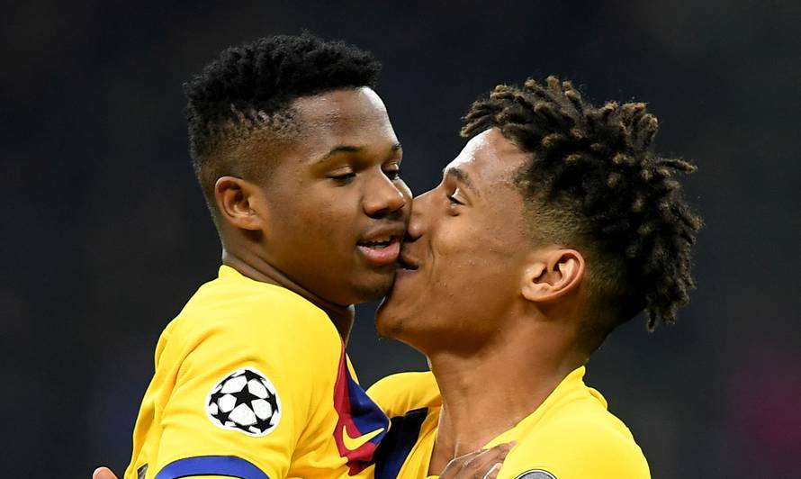 Champions League - Group F - Inter Milan v FC Barcelona