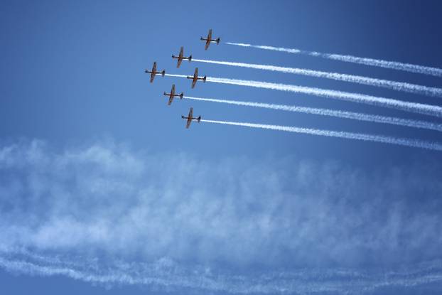 Krila Oluje slave 18. rođendan preletom preko 18 gradova na obali