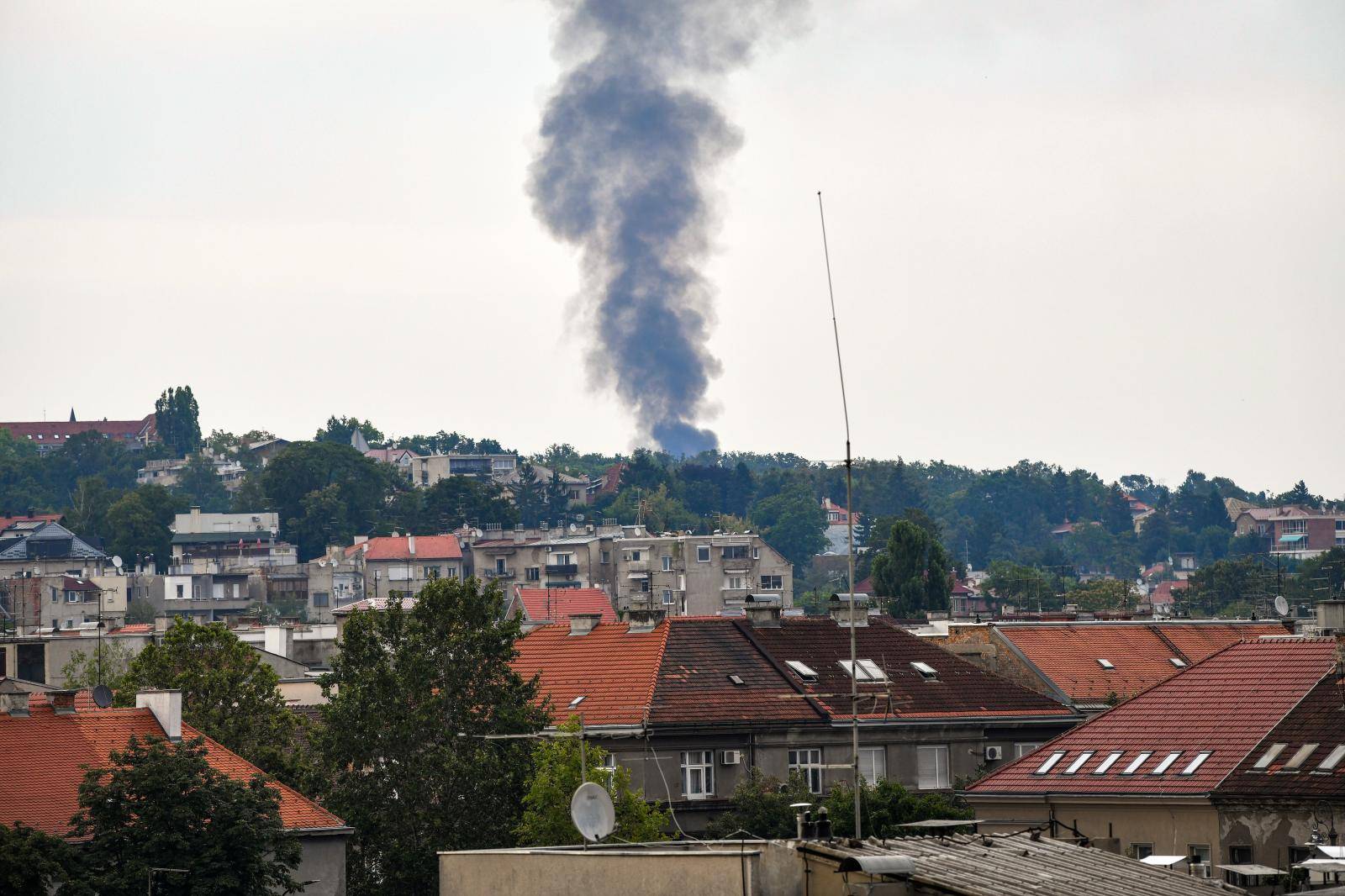 Zagreb: Pokraj mirogojskog groblja doÅ¡lo do poÅ¾ara