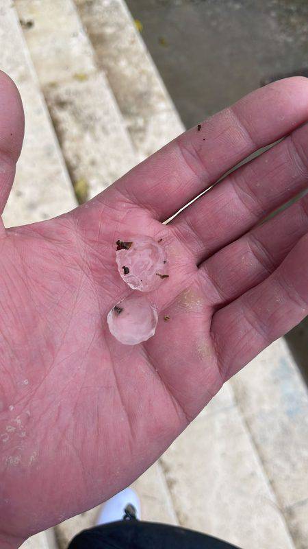 FOTO Jako nevrijeme pogodilo Dalmaciju: Potop u Splitu, na Čiovu pada tuča veličine oraha