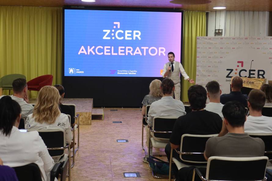 Umjetna inteligencija, dronovi, fintech i digitalna medicina za bolju kvalitetu života i uspjeh