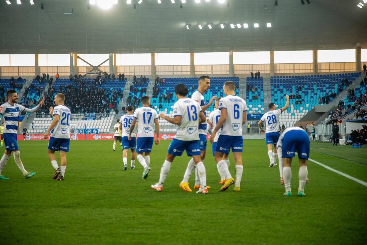 Osijek-Rijeka Arhiva, Stranica 2 od 4