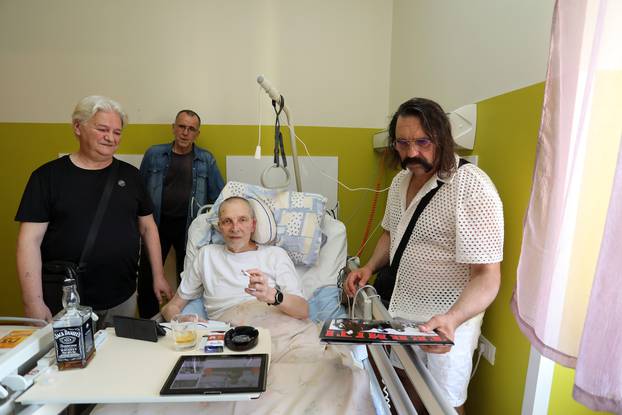 Rijeka: Berislav Dumenčić u Hospiciju sa članovima Termita