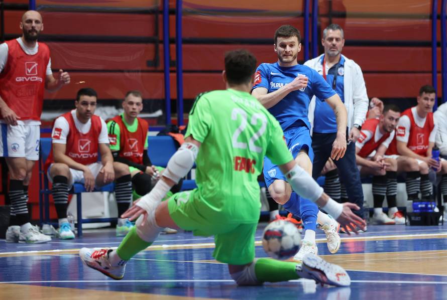 Susret Futsal Dinama i Osijeka u 2. utakmici polufinala SuperSport Hrvatske malonogometne liga