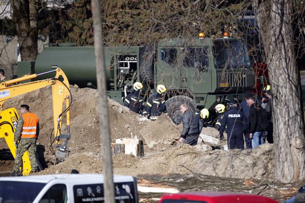 Zagreb: Nastavak očevida nakon pada letjelice na Jarunu