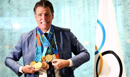 Legendarni plivač u požaru ostao bez deset olimpijskih medalja. Sada je dobio nove