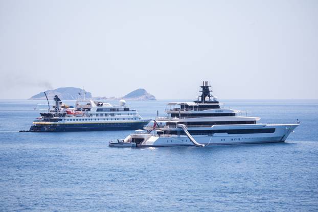 Dubrovnik: Kupanje na najpoznatijoj dubrovačkoj plaži