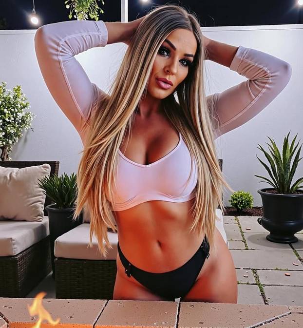 FOTO Učiteljica dobila otkaz jer 'pokazuje previše'. I dalje dijeli ocjene, ali za 'izvedbu'