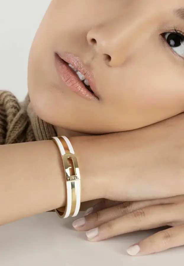 Idealne za doček! Ovo su party narukvice koje morate imati