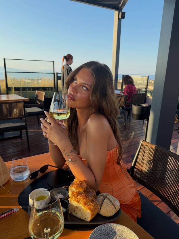 FOTO Ovu Britanku zovu i 'zločesta djevojka': Kad vidite fotke bit će vam jasno zašto...