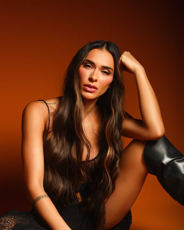 FOTO Realova zvijezda oženila atraktivnu influencericu. Imaju troje djece iz prethodnih veza