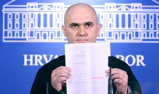 VIDEO Dabro na presici napao Marija Radića, policiju i DORH