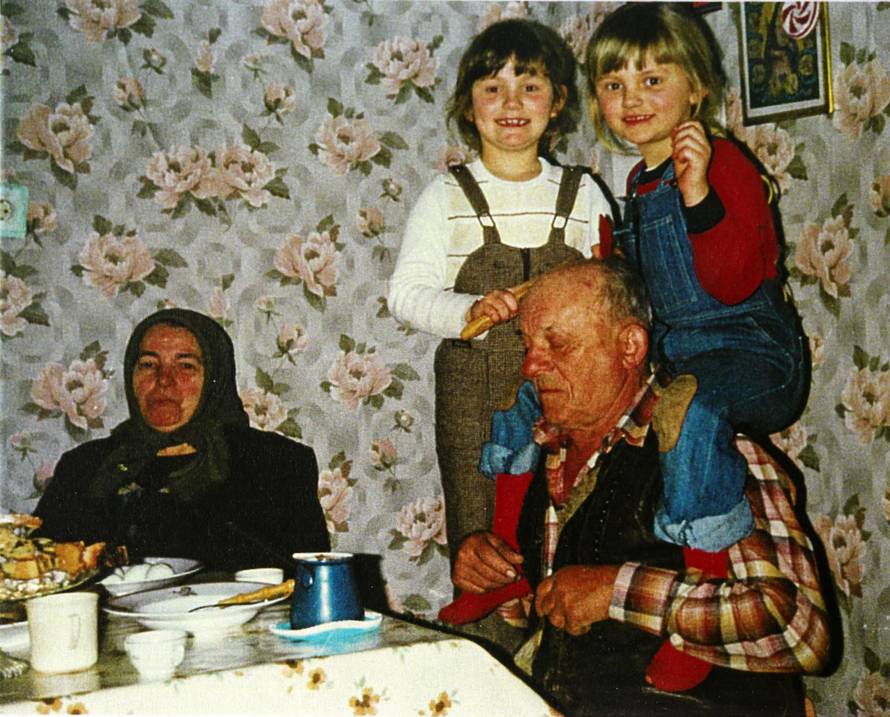 'Još čuvam 10 maraka koje mi je baka dala. Izgorjela je u kući'