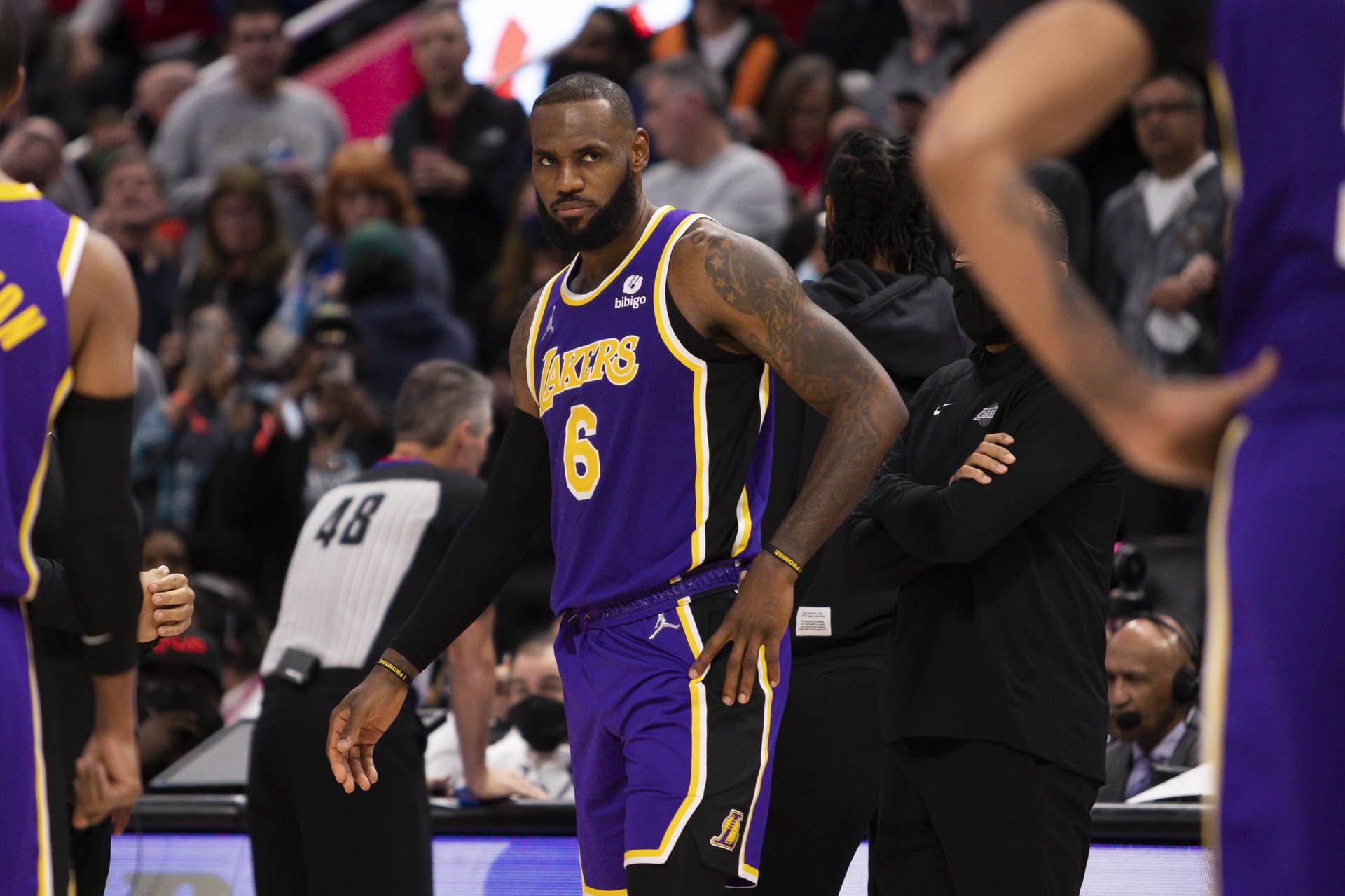 NBA: Los Angeles Lakers at Detroit Pistons