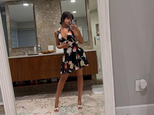 FOTO Kritizirali su je zbog viška kila, a dugo su kružile i glasine o vezi sa slavnim pjevačem