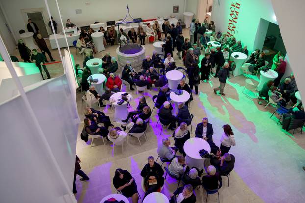 U Zadru održan Bal umirovljenika, zaplesao i ministar Šime Erlić