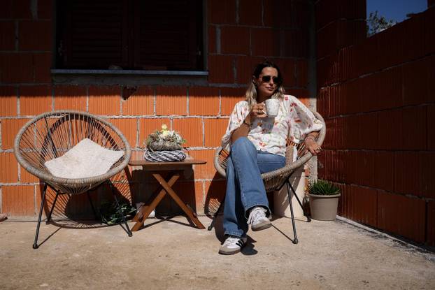 Zemunik: Elizabeta Hrešček se iz podstanarskog stana u Zadru preselila na selo