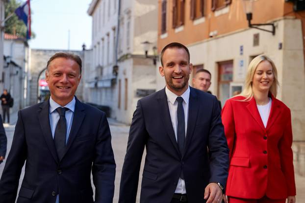 Zadar: Predsjednik Hrvatskog sabora Gordan Jandroković obišao je manifestaciju pod nazivom „Pijat na Pijaci“ 