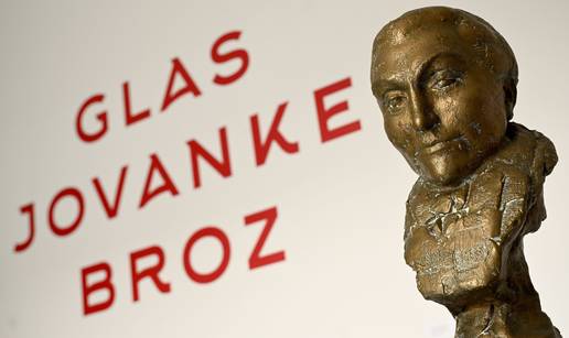 Jovanka Broz je nosila haljine Žuži Jelinek i Baćanijeve cipele, poslušajte kako je zvučala