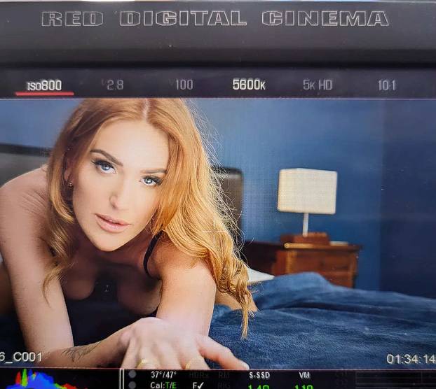 FOTO S dvije vagine i karijerom privlačila sam pažnju, ali ne i ljubav – sad mijenjam sve