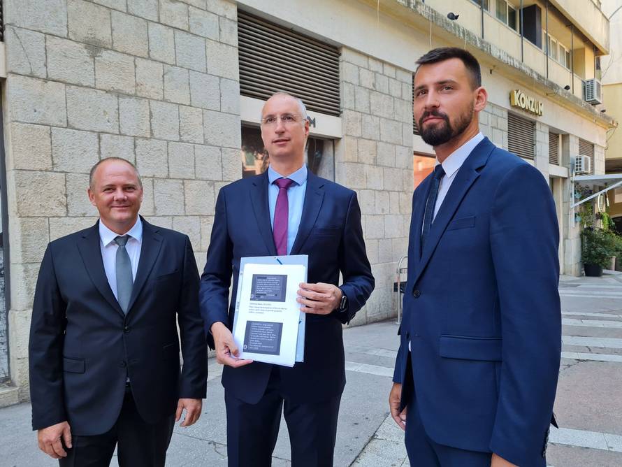 Puljak o kršenju izborne šutnje: Cirkulirao je SMS, a potpisan je Vice Mihanović. HDZ krši šutnju