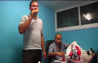 Iz Egipta kroz tunele u Gazu krijumčare piletinu iz KFC-a