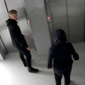FOTO Prepoznajete li dvojicu sa fotografije? Tra&zcaron;e ih zbog kra&dstrok;e