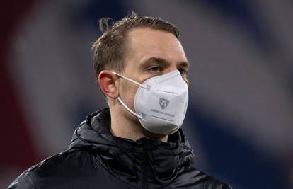 Milijuni mu nisu dovoljni: Neuer se bacio u biznis s maskicama