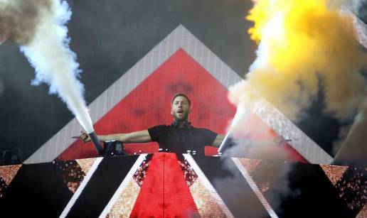 Dj Calvin Harris zarađuje nešto manje od milijun kuna na dan