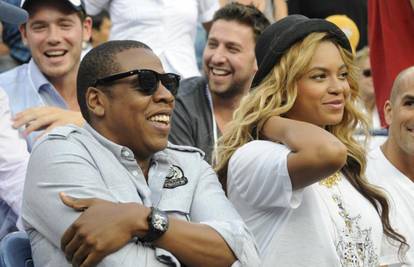 Trudnoj Beyonce Jay-Z više ne miriše: Mrzim njegov parfem