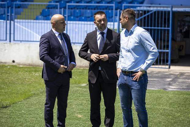 Vukovar:  Konferencija na temu donatorske kampanje „I ti si Vukovar“ za izgradnju Stadiona 12 hrvatskih redarstvenika