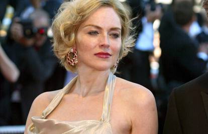 Sharon Stone šokirala: 'Djed me  seksualno zlostavljao, a mama nije htjela da pričam o tome...'