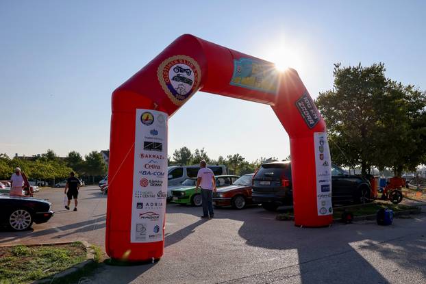 Zadar: 24. Oldtimer auto rally "100 kilometara Zadra"