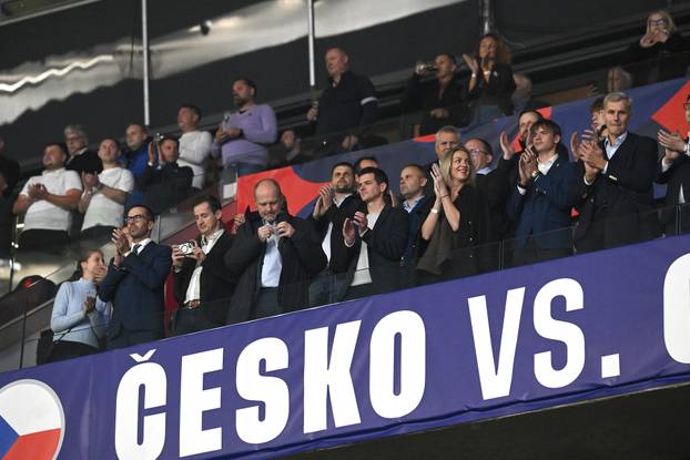 Prag: VIP tribina tijekom susreta Češke i Hrvatske u kvalifikacijama za FIFA Svjetsko prvenstvo
