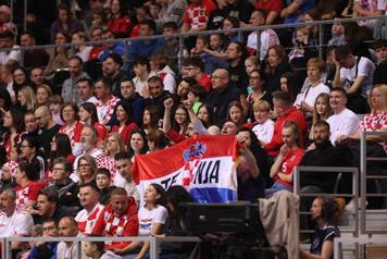 Osijek: Prijateljska utakmica izme&dstrok;u Hrvatske i &Scaron;vicarske