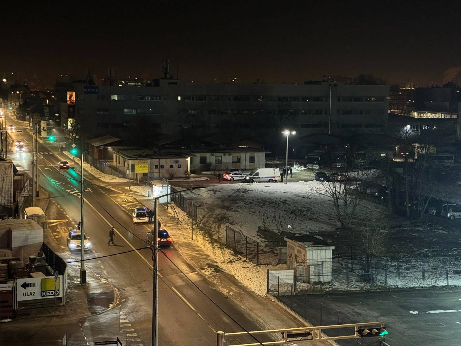 VIDEO Detalji noćne potjere u Zagrebu: Bježao policiji, probio je ogradu pa ga morali vezati